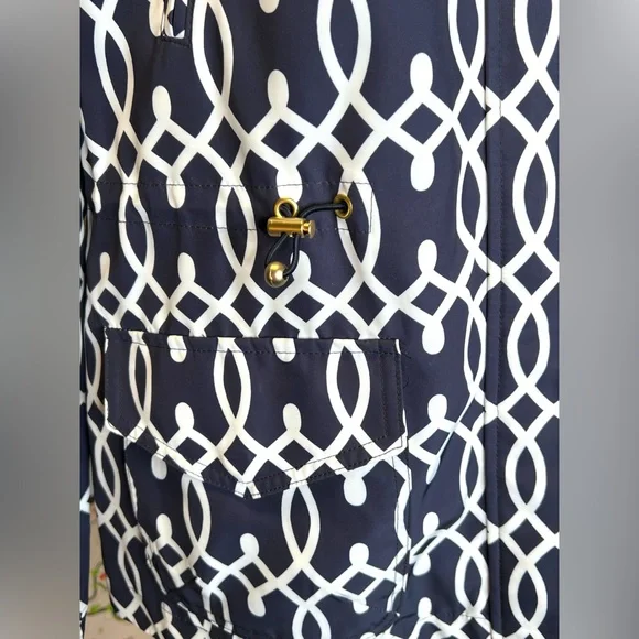 Crown & Ivy Charming Navy and White Rain Jacket  Size Small - Picture 6 of 12